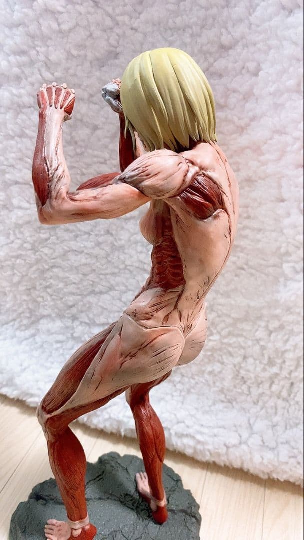 進撃の巨人　フィギュア　女型の巨人　A賞