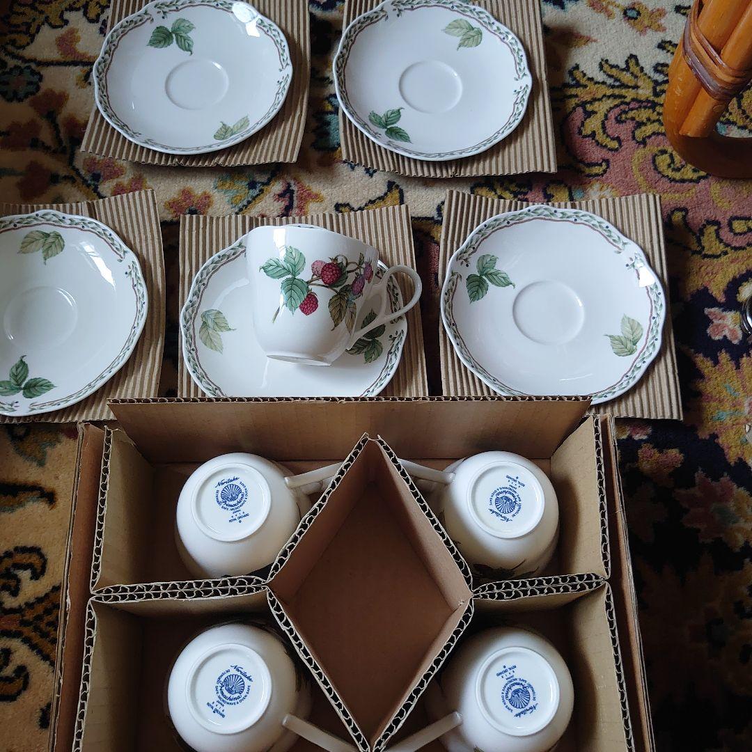 【最終価格です】Noritake 34ピース ノリタケオーチャードガーデン