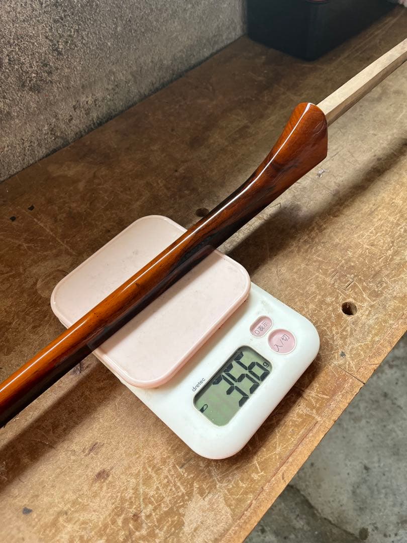 沖縄三線エーマ黒木(久葉ヌ骨型)