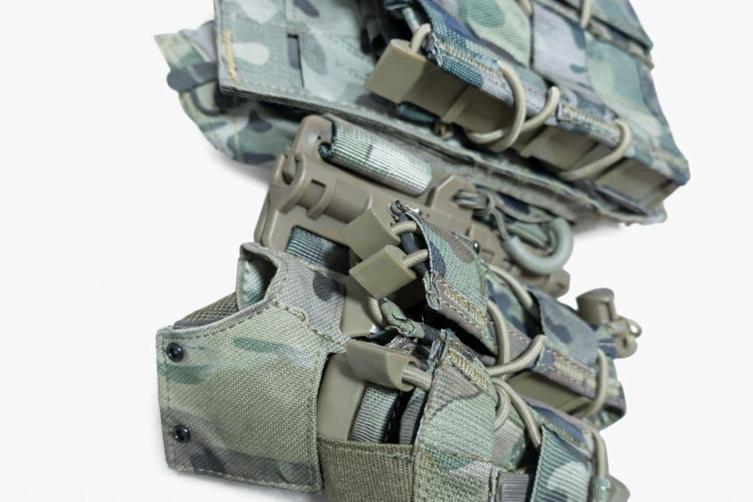 年度末セール【新品】LBT6094タイプ　プレートキャリア　ホルスターマグポーチ