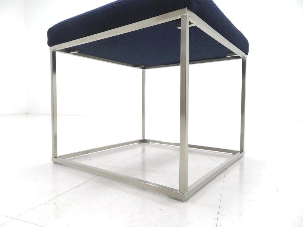 展示品　カッシーナixc イル　オットマン　スツール　ソファ　モダン　高級