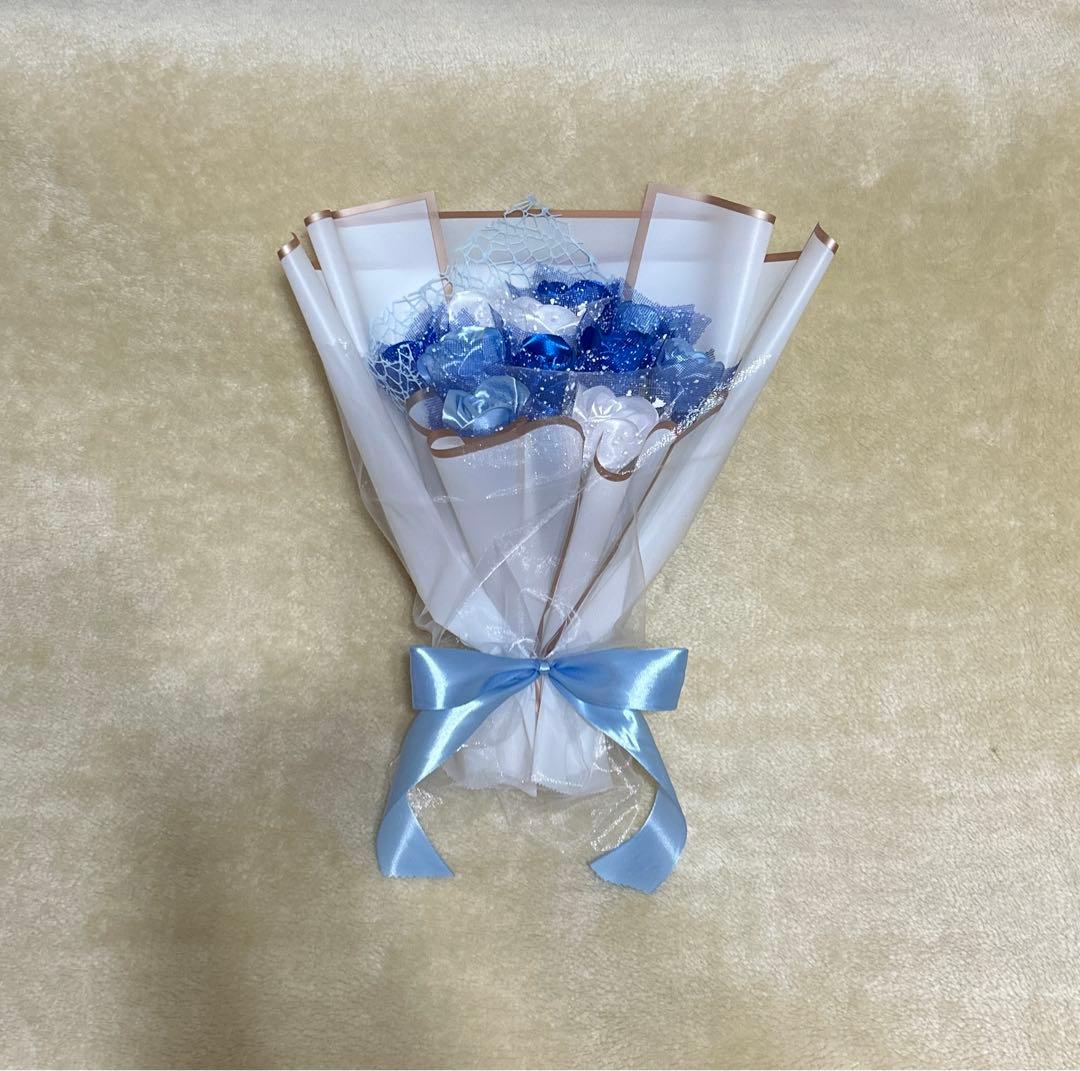 11本青・白バラブーケ　プレゼント お祝い 枯れない花 永生薔薇　特別な人へ