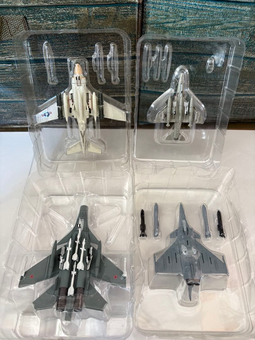 1/144 自衛隊　JWings 戦闘機 F-2 F-15 など計25機