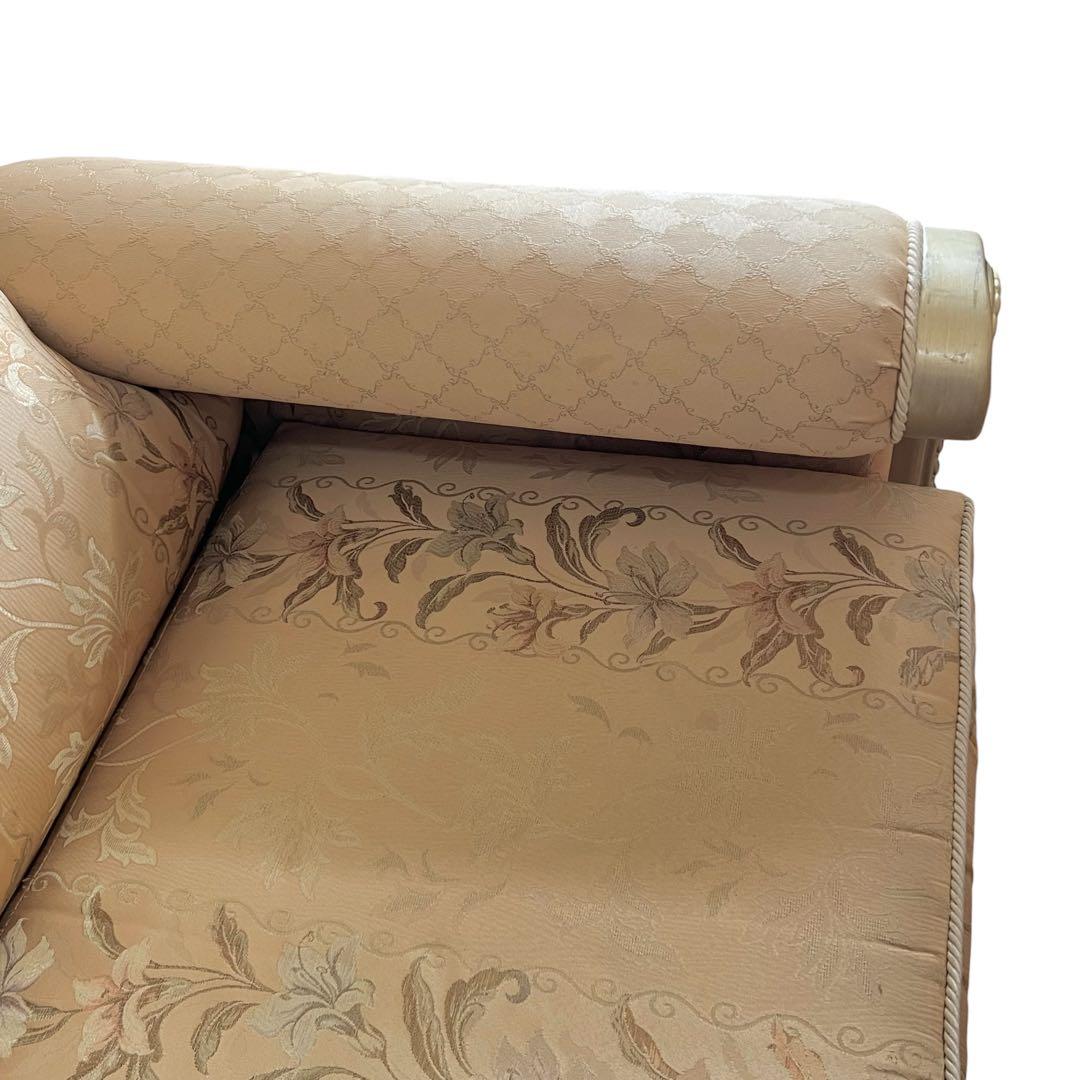 【豪華絢爛】【高級】2人掛けソファ　ファブリック ヨーロッパ　欧風　ラウンジ