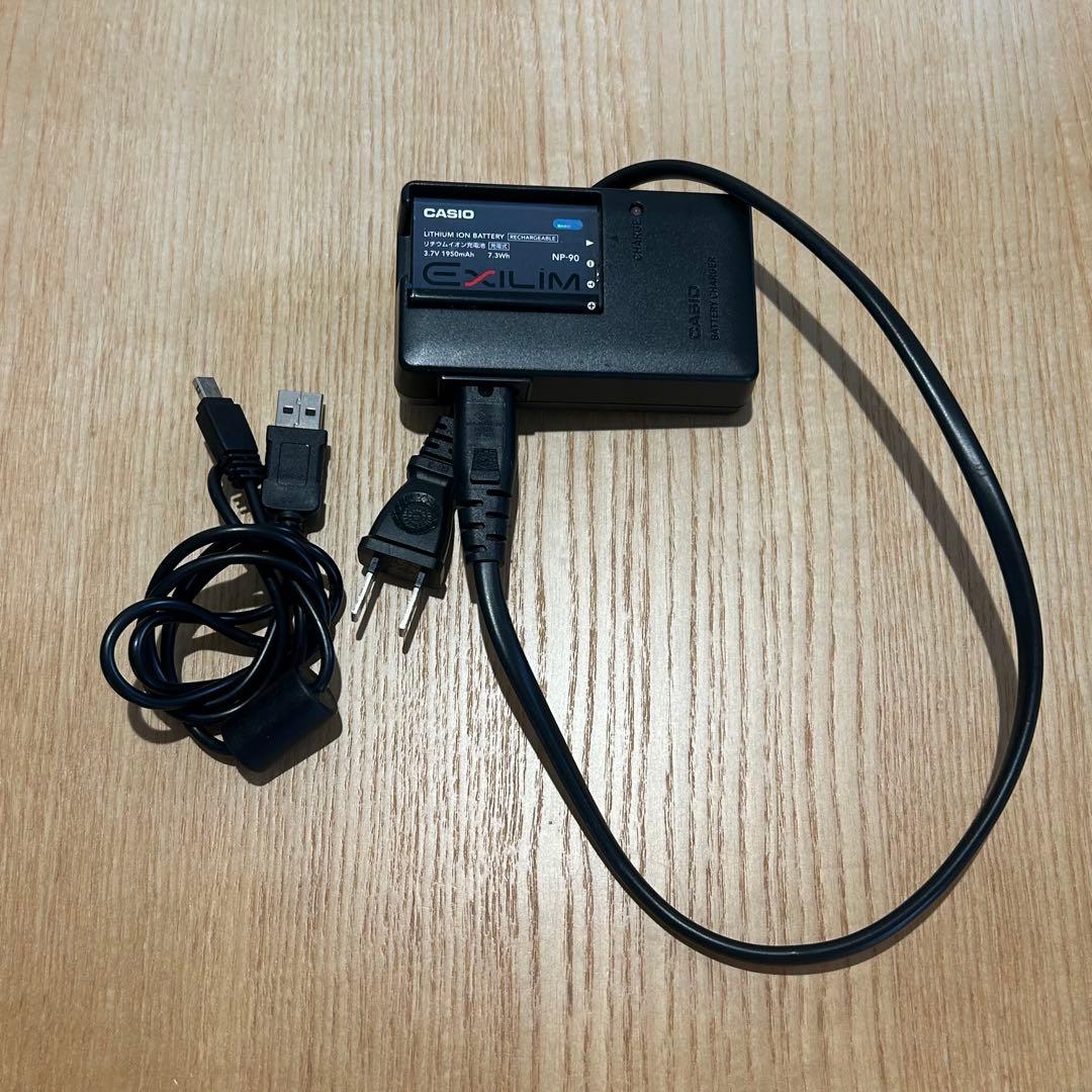 CASIO EXILIM コンパクトデジタルカメラ　EX-H10