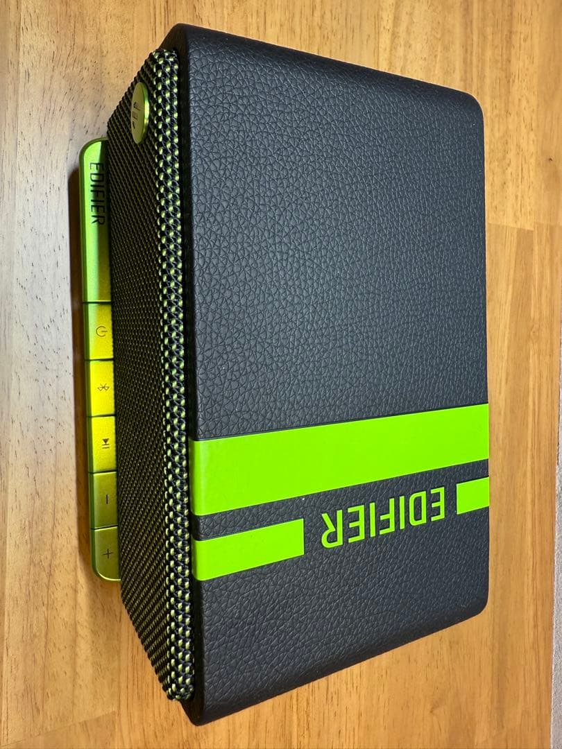 EDIFIER ワイヤレススピーカー ブラック・グリーン mp230