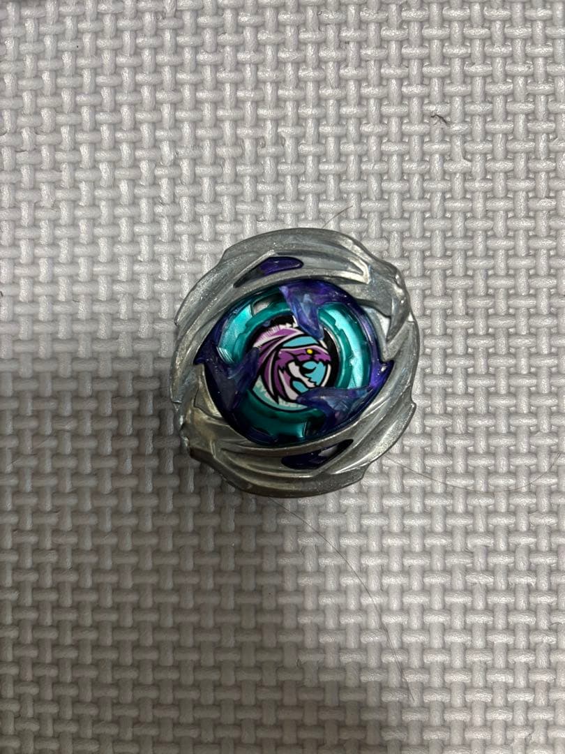 ベイブレードX ワイバーンホバー　A賞