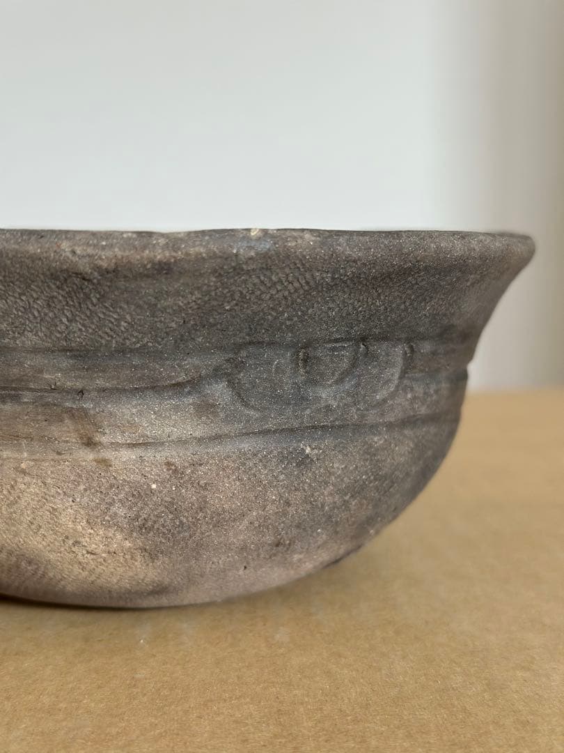 磨消文鉢形土器 (縄文時代晩期)