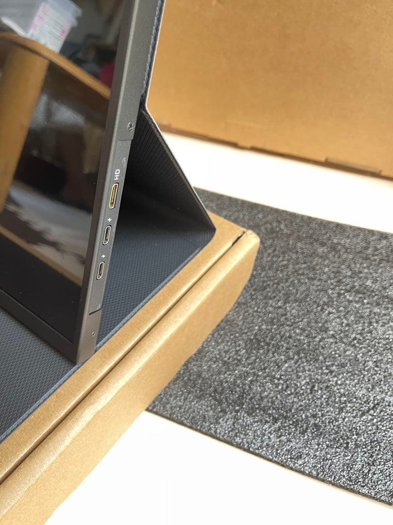 144Hz対応 16インチ ゲーミングモバイルモニター PS5/PC/スマホ用