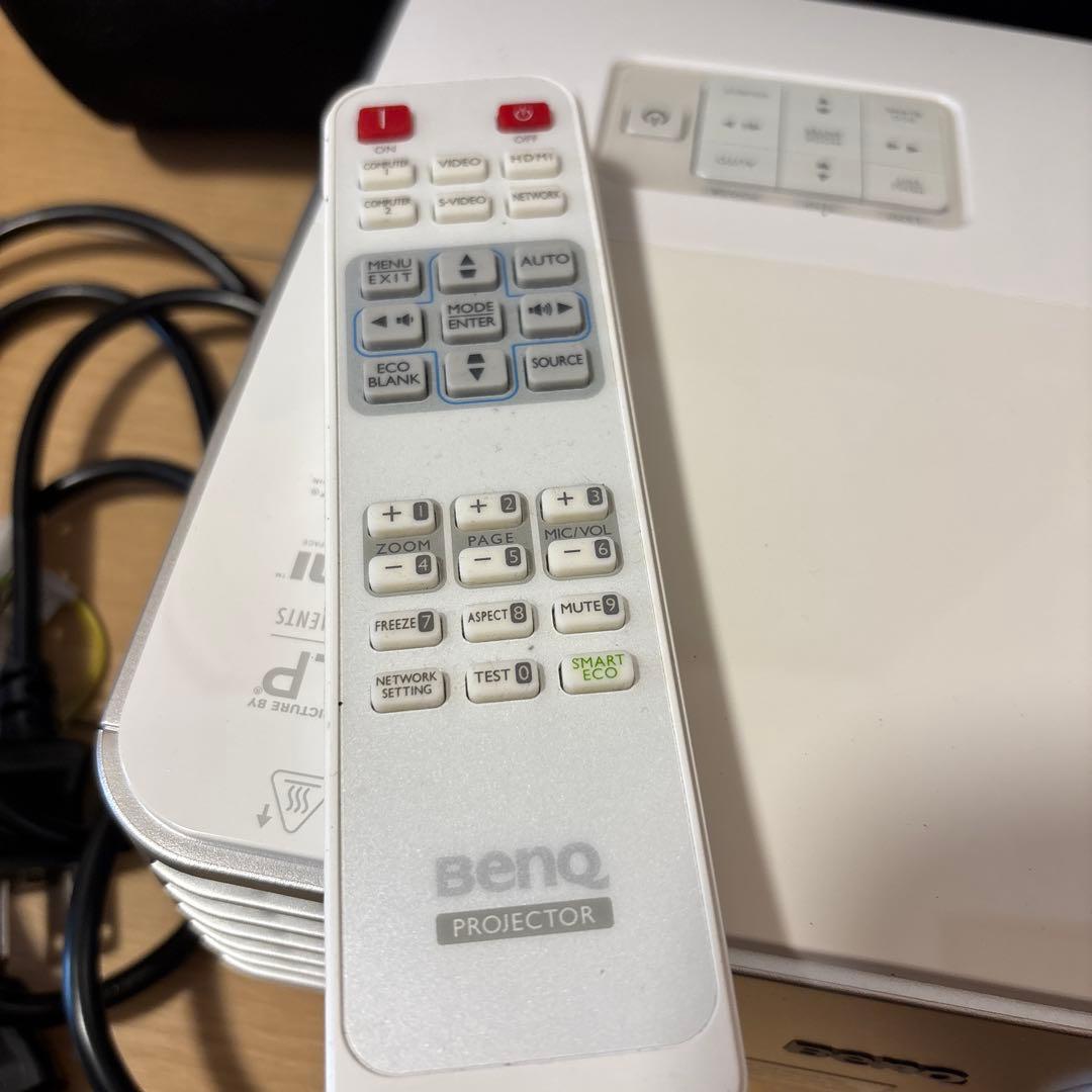 BenQ MW632ST デジタルプロジェクター 本体