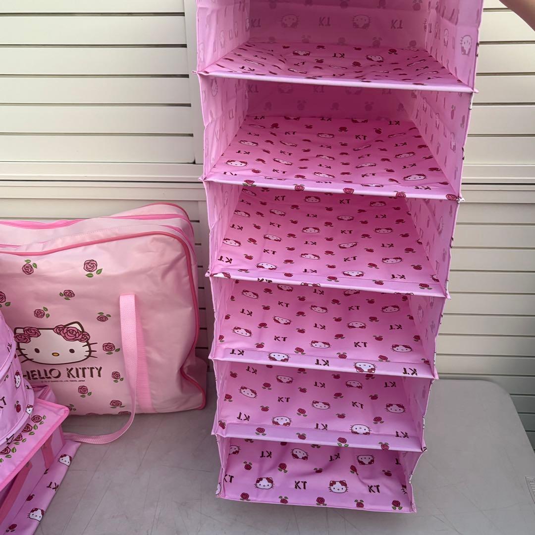 新品未使用　ハローキティ　クローゼット　セット