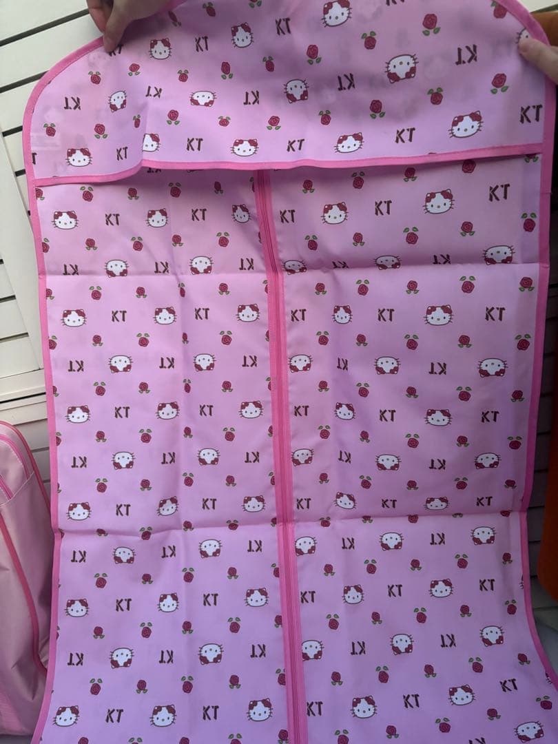 新品未使用　ハローキティ　クローゼット　セット