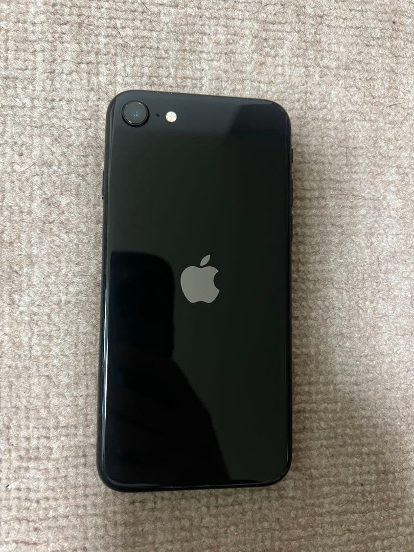 iPhone SE 第二世代　ブラック
