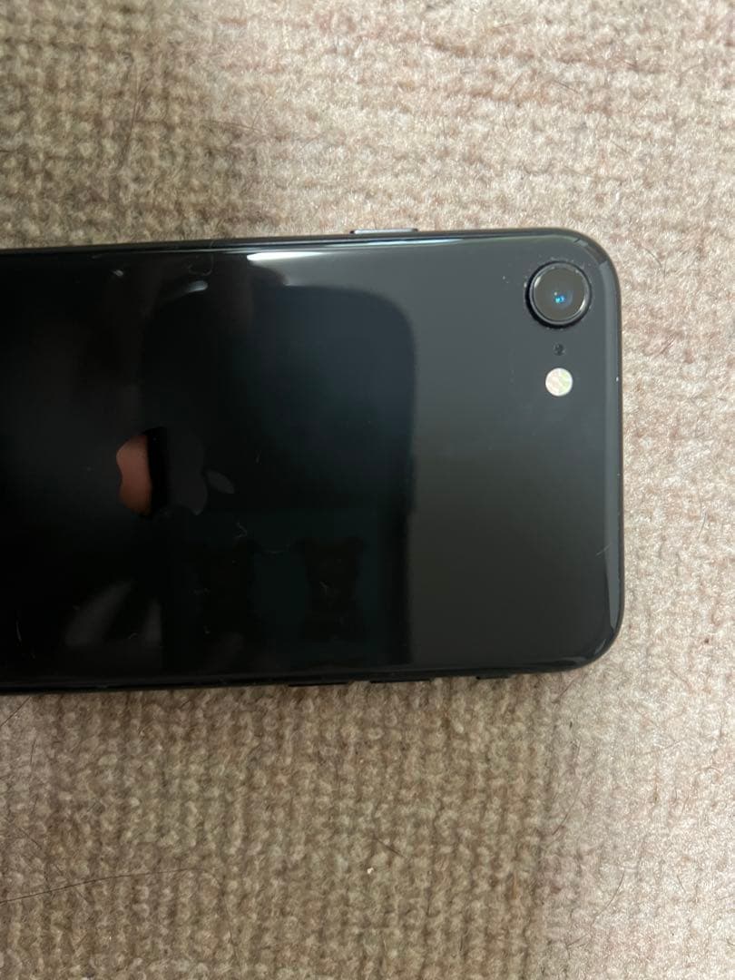 iPhone SE 第二世代　ブラック