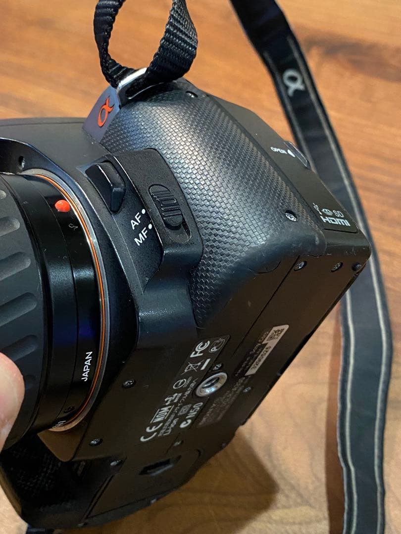 SONY α 330 デジタル一眼レフ ミノルタ　35-105 レンズ付　動作品