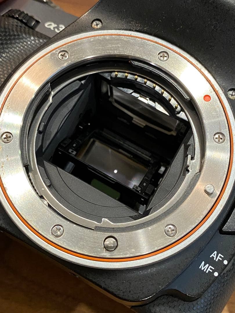 SONY α 330 デジタル一眼レフ ミノルタ　35-105 レンズ付　動作品