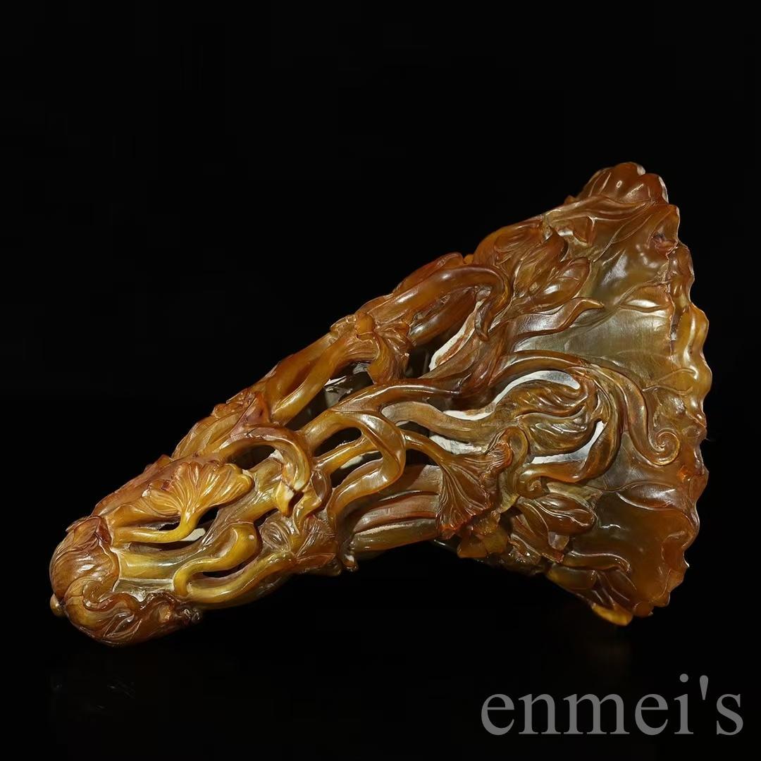 中国古美術『珍藏 牛角彫刻 透彫 蓮花角尖置物』開運 極細工 古玩 骨董 古美味