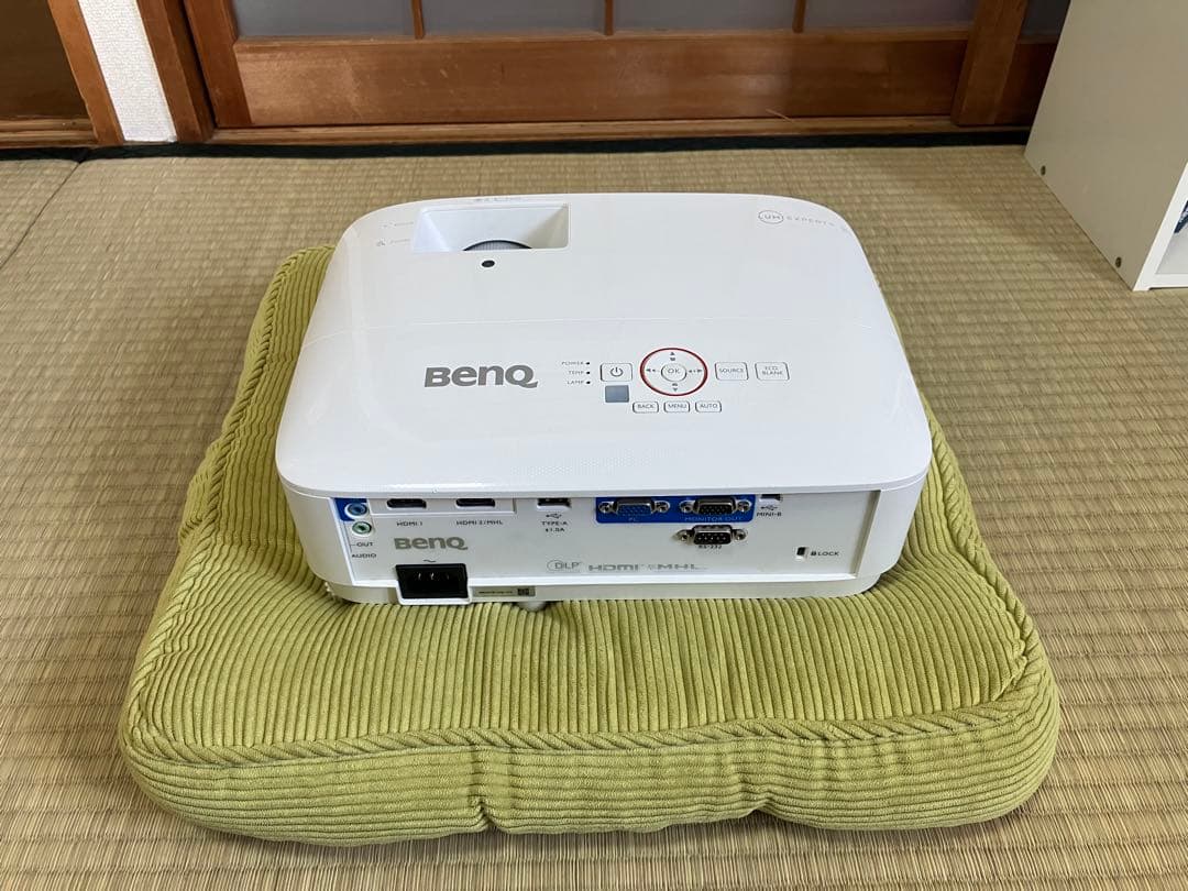 ベンキュージャパン BenQ TH671ST フルHDゲームモード