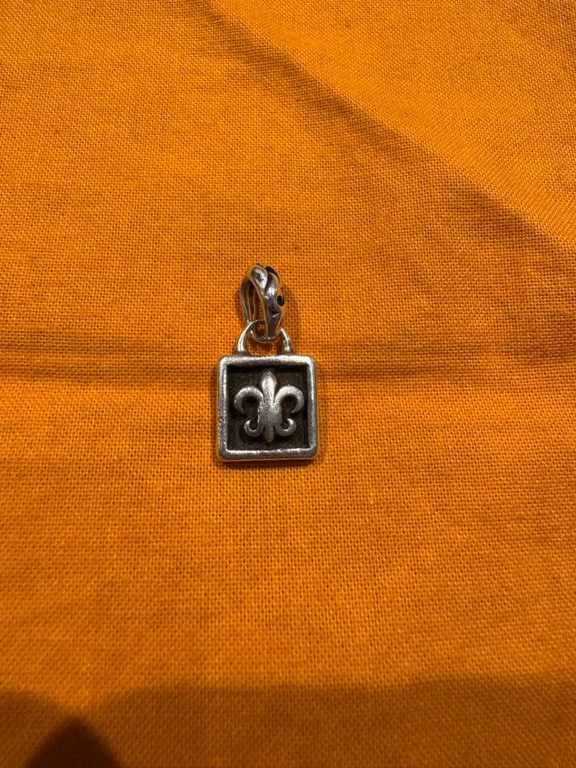 クロムハーツ ネックレス　フレームドチャーム　BS フレア　シルバー925