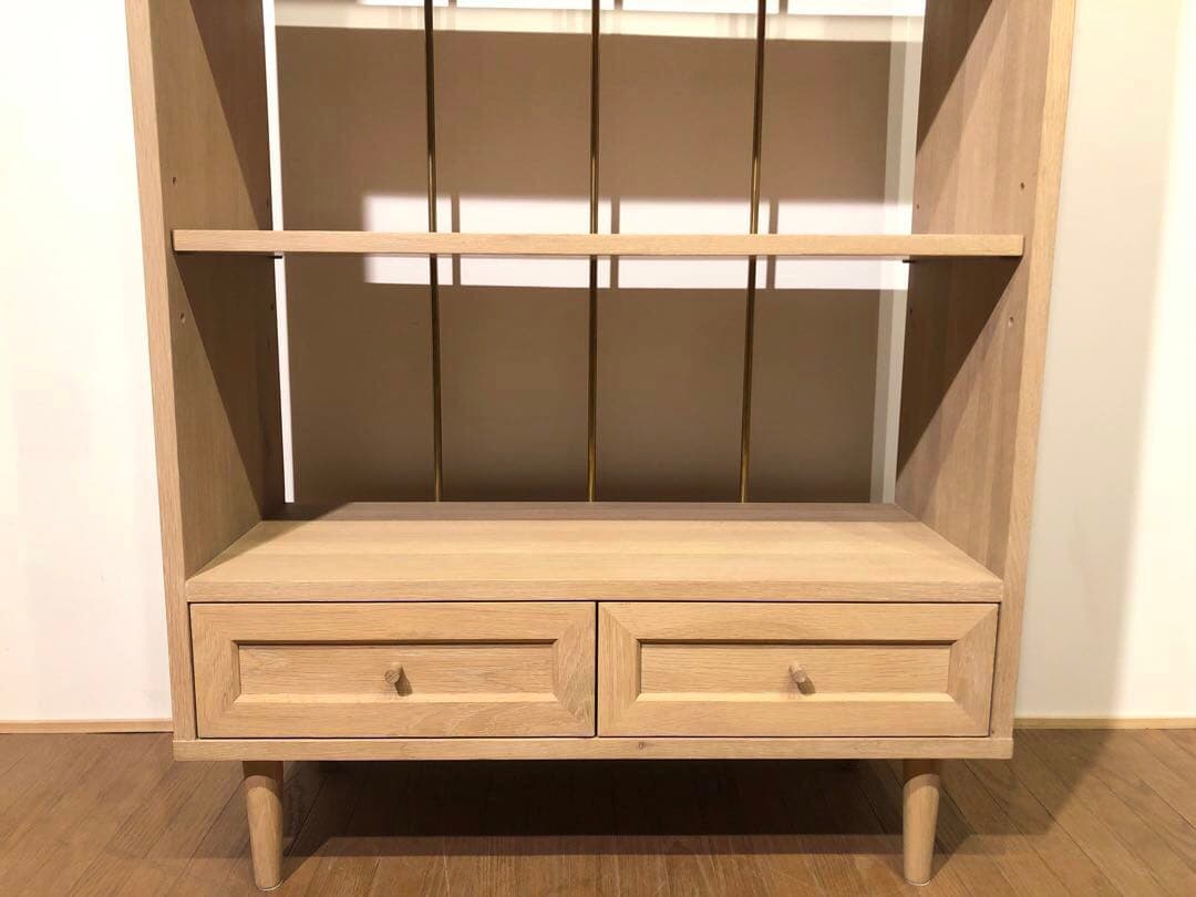 工房製作 オーク無垢 楢無垢材 本棚 飾り棚 真鍮 ホワイトオイル仕上 店舗什器