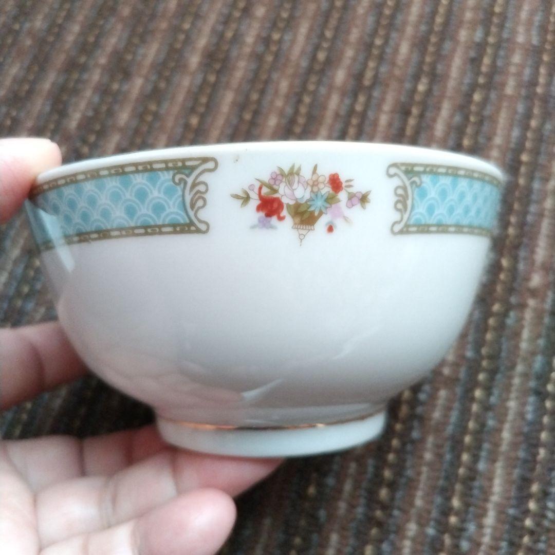 デッドストック　中国製造／中国醴陵　帝華柄水色　丼・茶碗・れんげセット