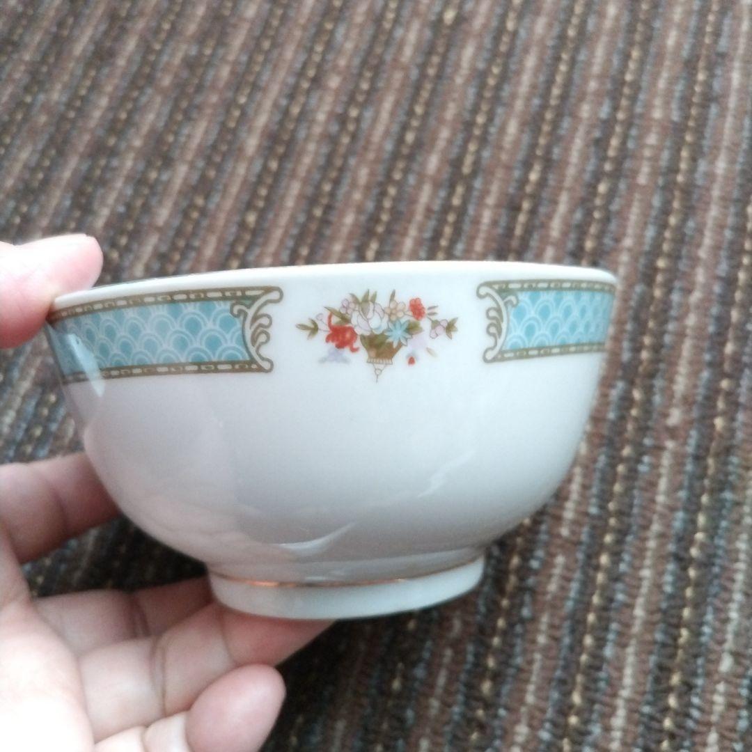 デッドストック　中国製造／中国醴陵　帝華柄水色　丼・茶碗・れんげセット