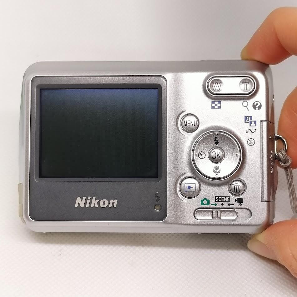 Nikon COOLPIX L3 乾電池 ニコン 動作確認済 c593