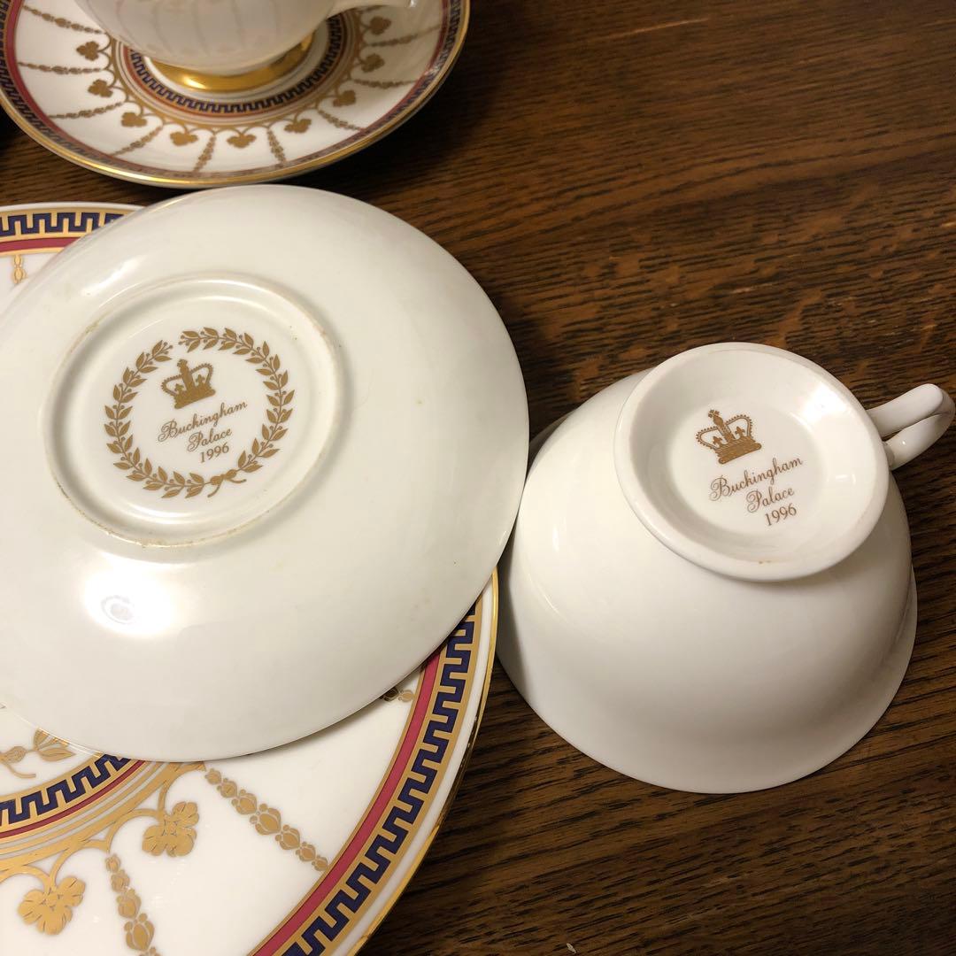 バッキンガム宮殿　食器