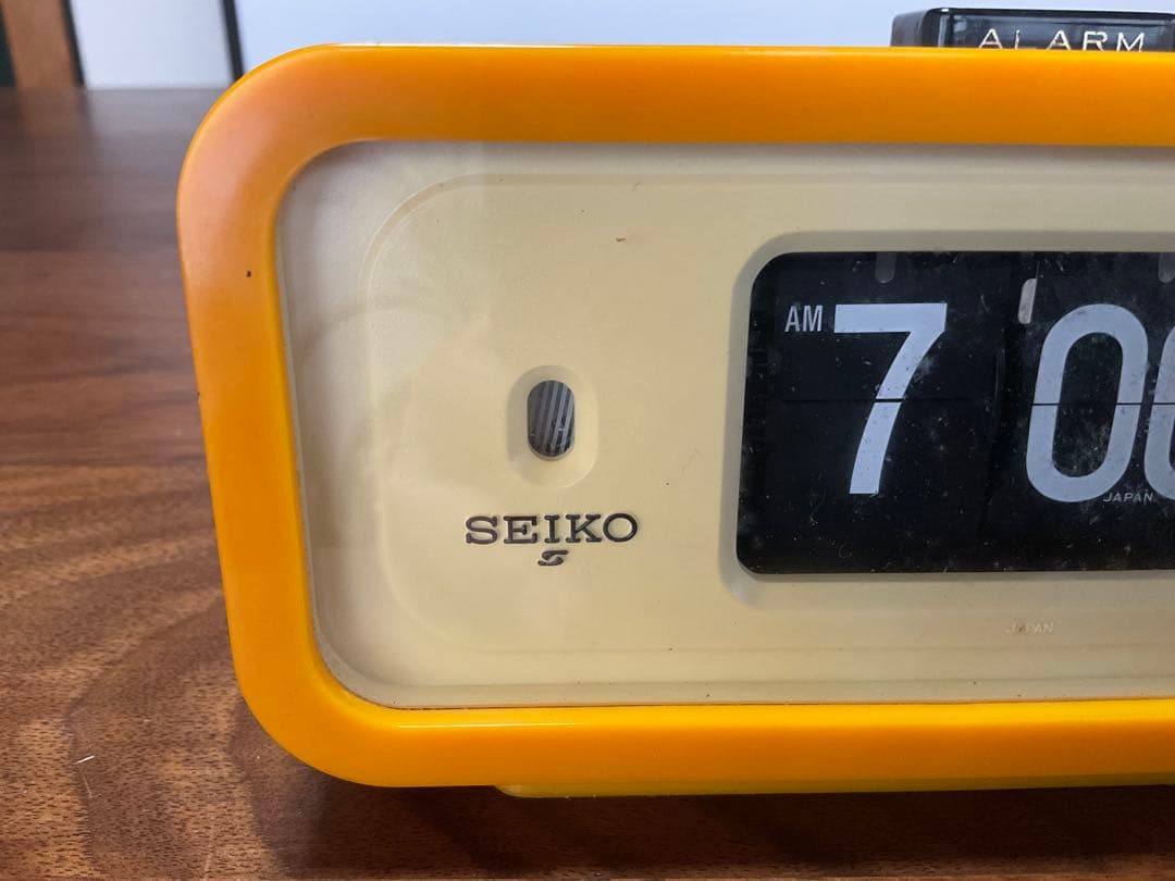SEIKO パタパタ時計 イエロー　昭和