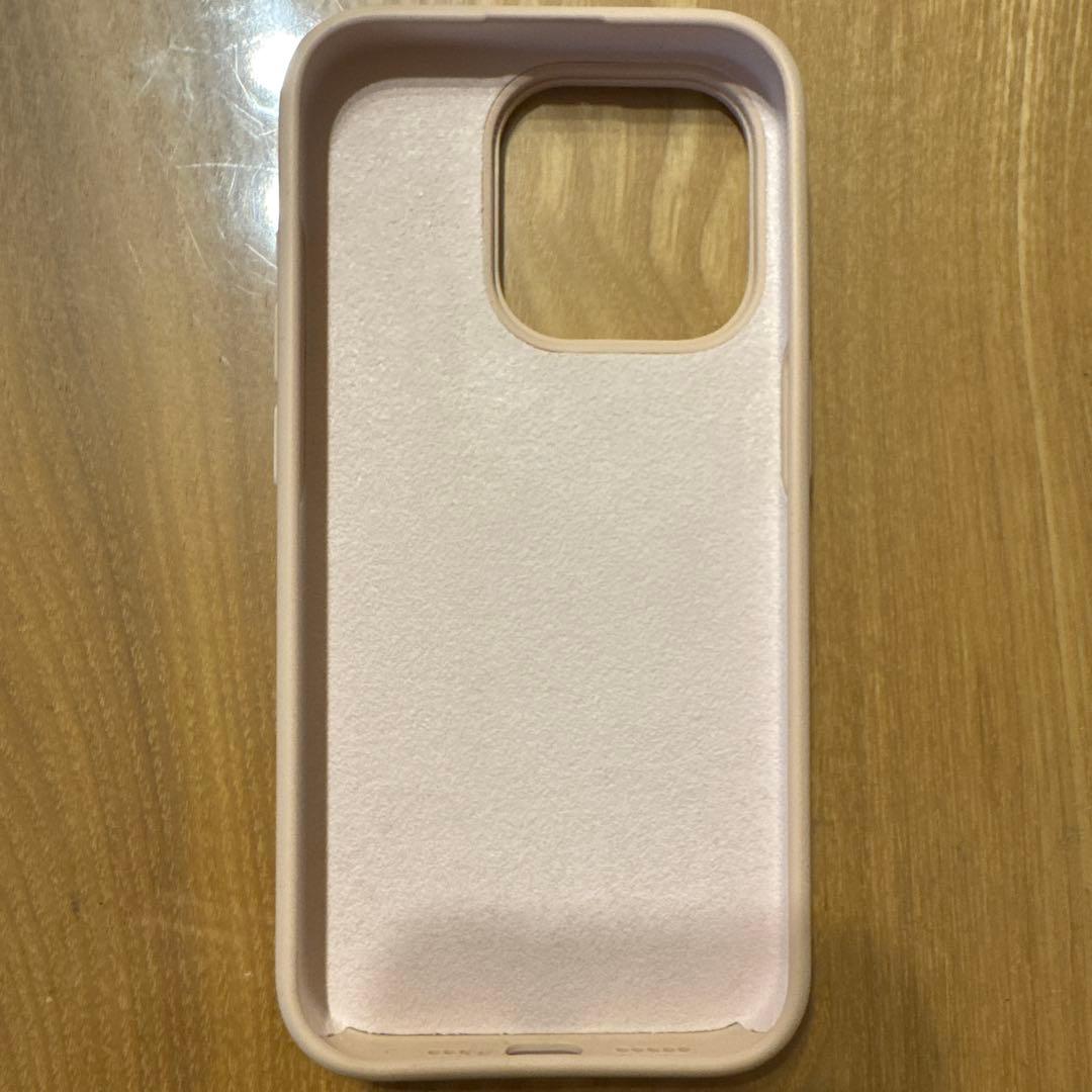 familiarデザインiPhone15proケース