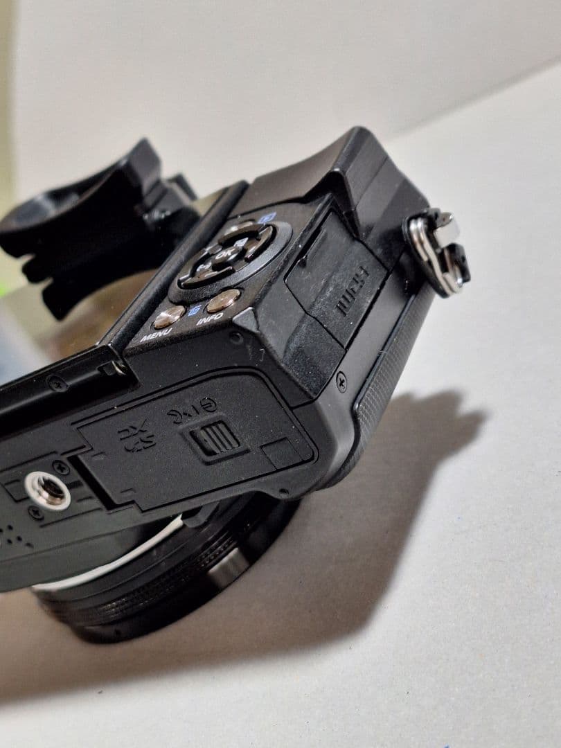 デジタルカメラ OLYMPUS STYLUS 1