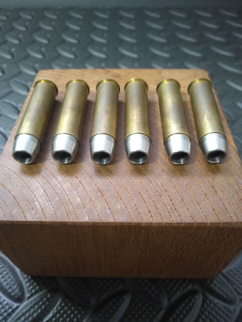 東京マルイ　コルトパイソン6in　ガスリボルバー木製ハンドル及び、リローダー付き