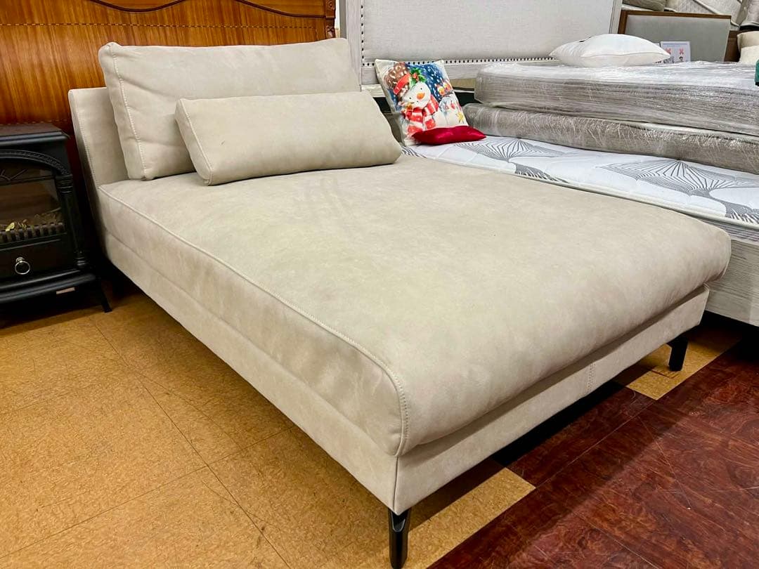 RELAX FORM GLACIERO シェーズロング　おしゃれなソファ