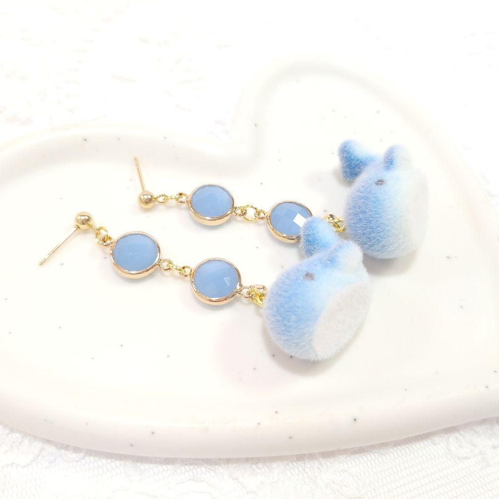 再販★海をゆったり泳ぐモコモコ フロッキー クジラの大人可愛いマリンピアス♡