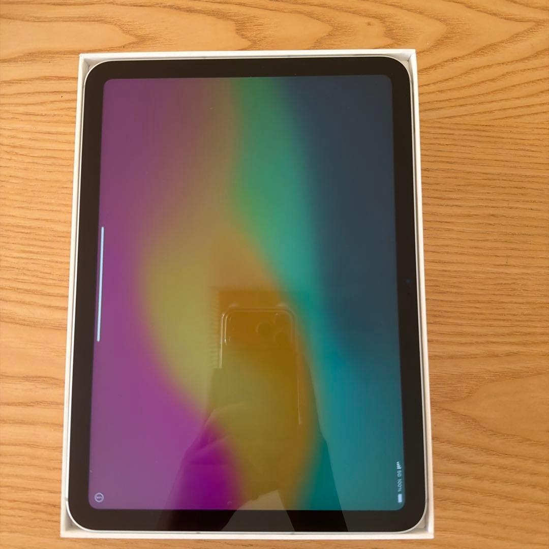 【美品】iPad 10世代　WiFi+Cellular 256G シルバー