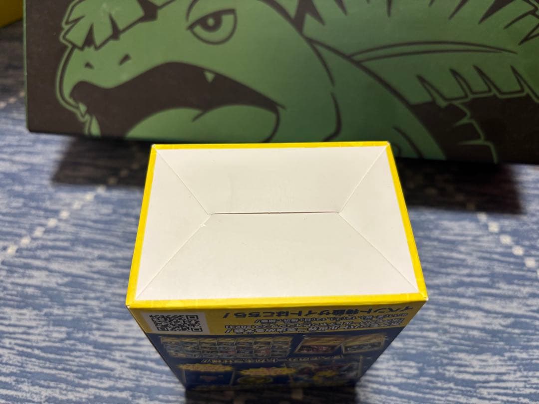 ポケモンカードゲーム 2023 横浜　記念デッキ　ピカチュウプロモ付き