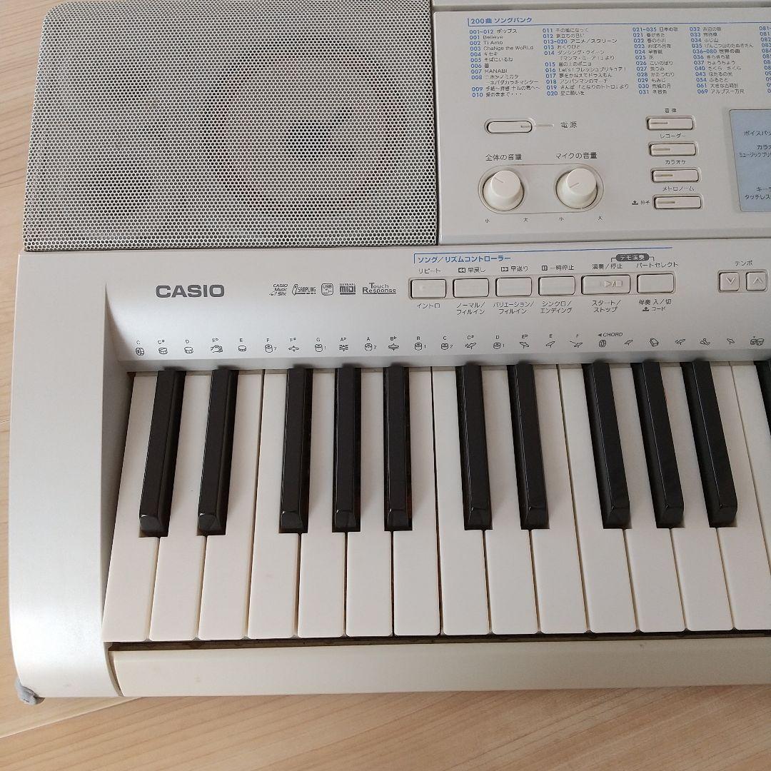 カシオcasio LK-207 キーボード電子ピアノ 61鍵盤光ナビゲーション