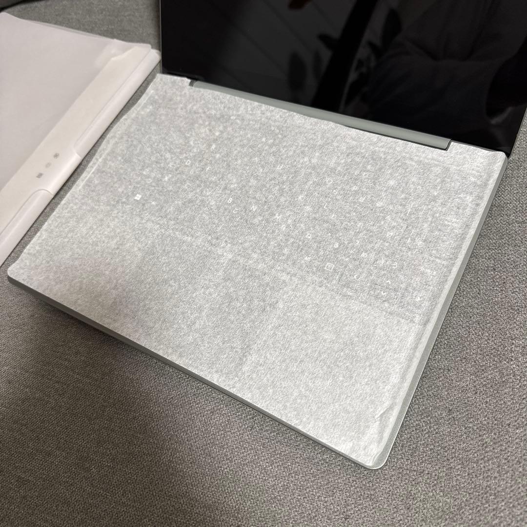 【極美品】 Surface Laptop Go2 sage おまけケース付き