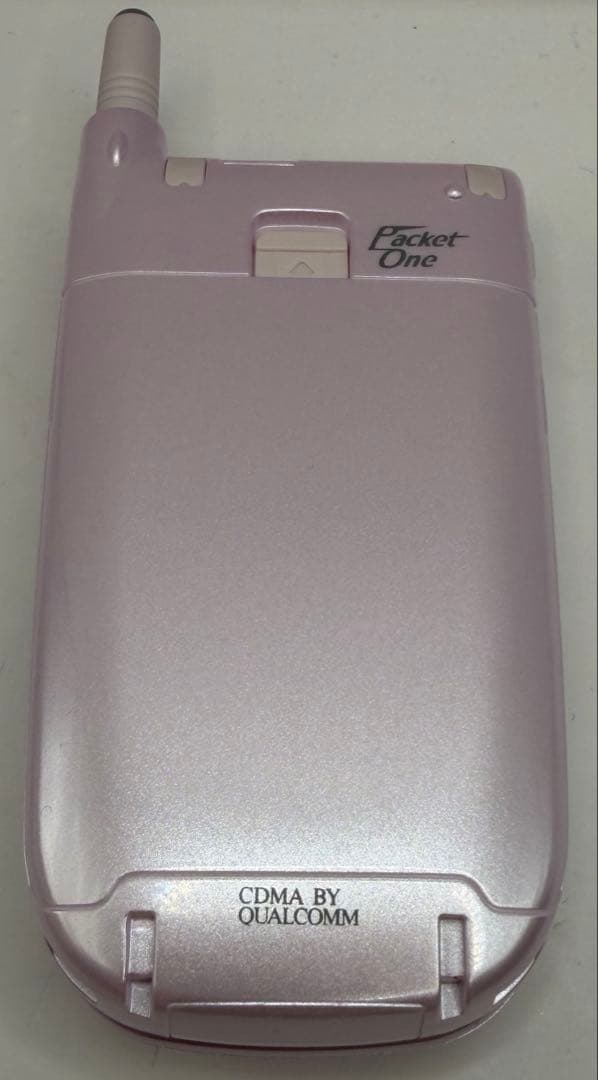 モックアップ　サンリオ　ハローキティ　ピンク　au cdma One