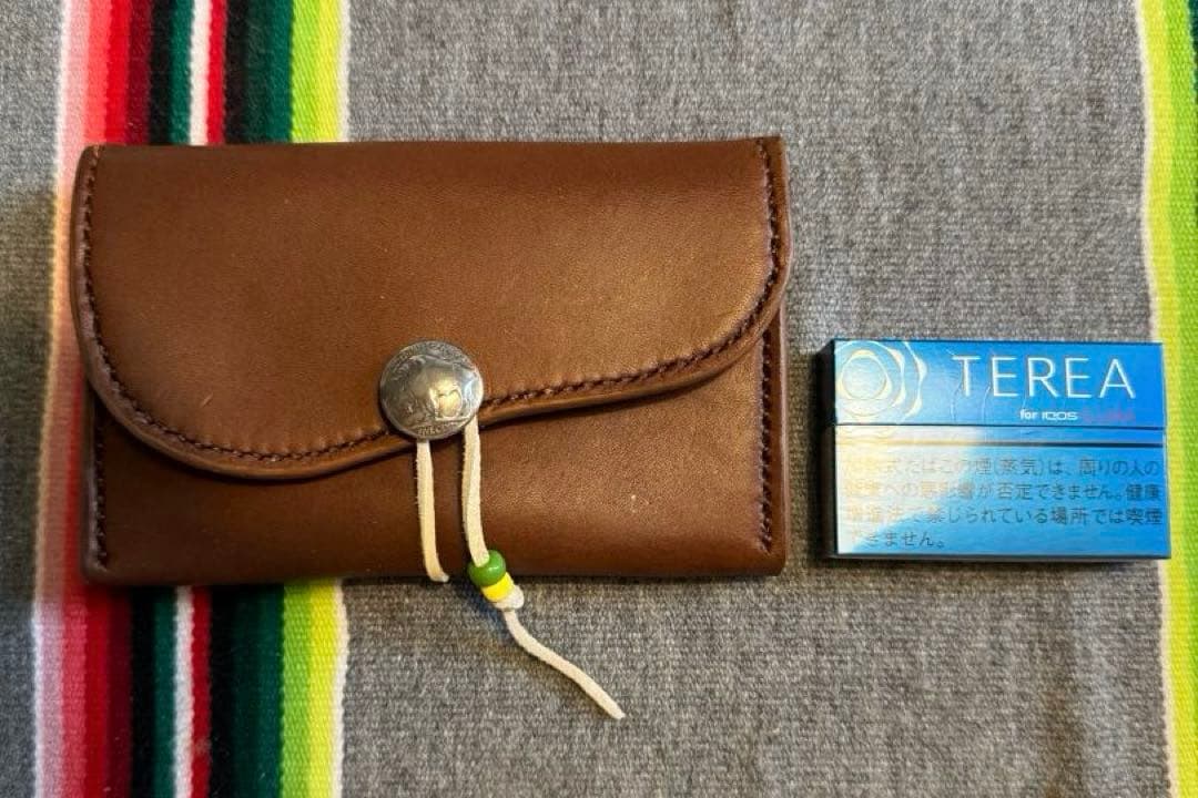 C*o様 ★最終値下げおまけ付き！ハンドメイドウォレット　コンチョ栃木レザ