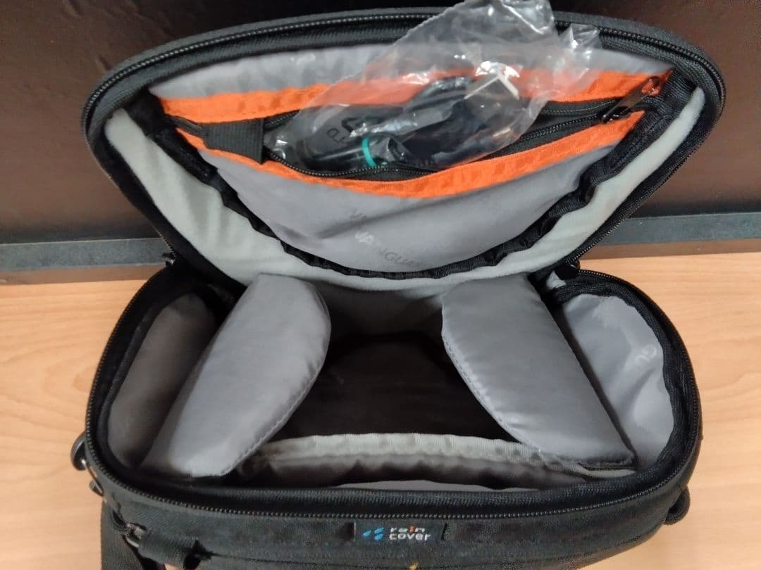 (送料無料鹿児島発)中古品 FUJIFILM FINEPIX S9800