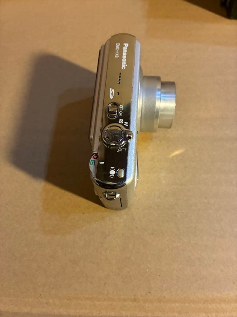 デジタルカメラ Panasonic LUMIX DMC-FX8