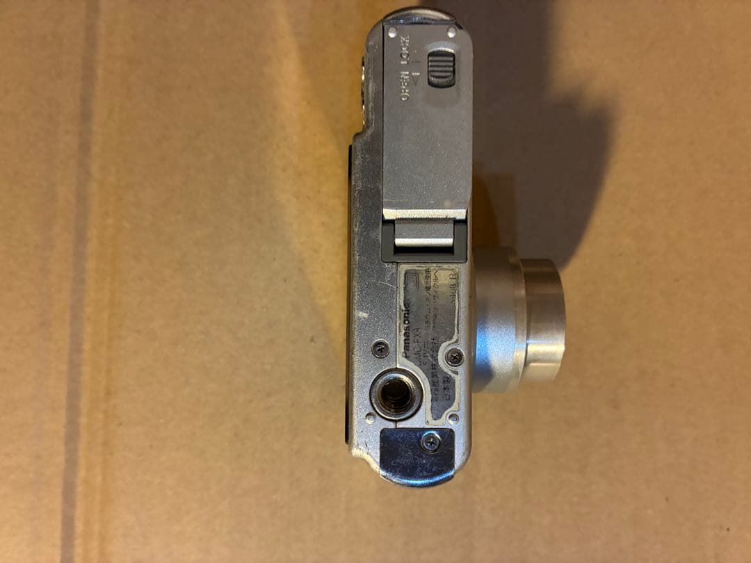 デジタルカメラ Panasonic LUMIX DMC-FX8