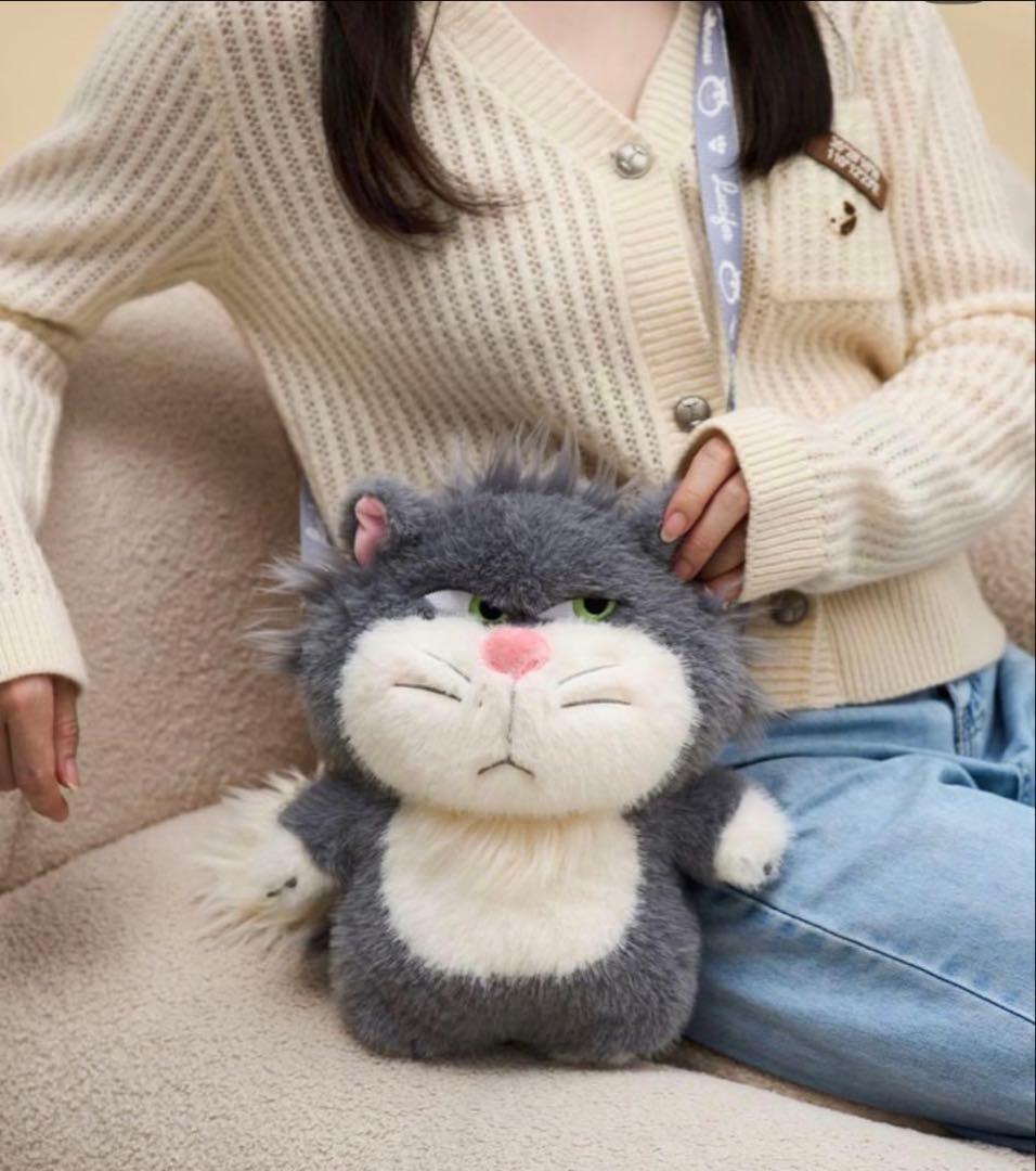 【新品未使用】ルシファー ふわふわショルダーバック