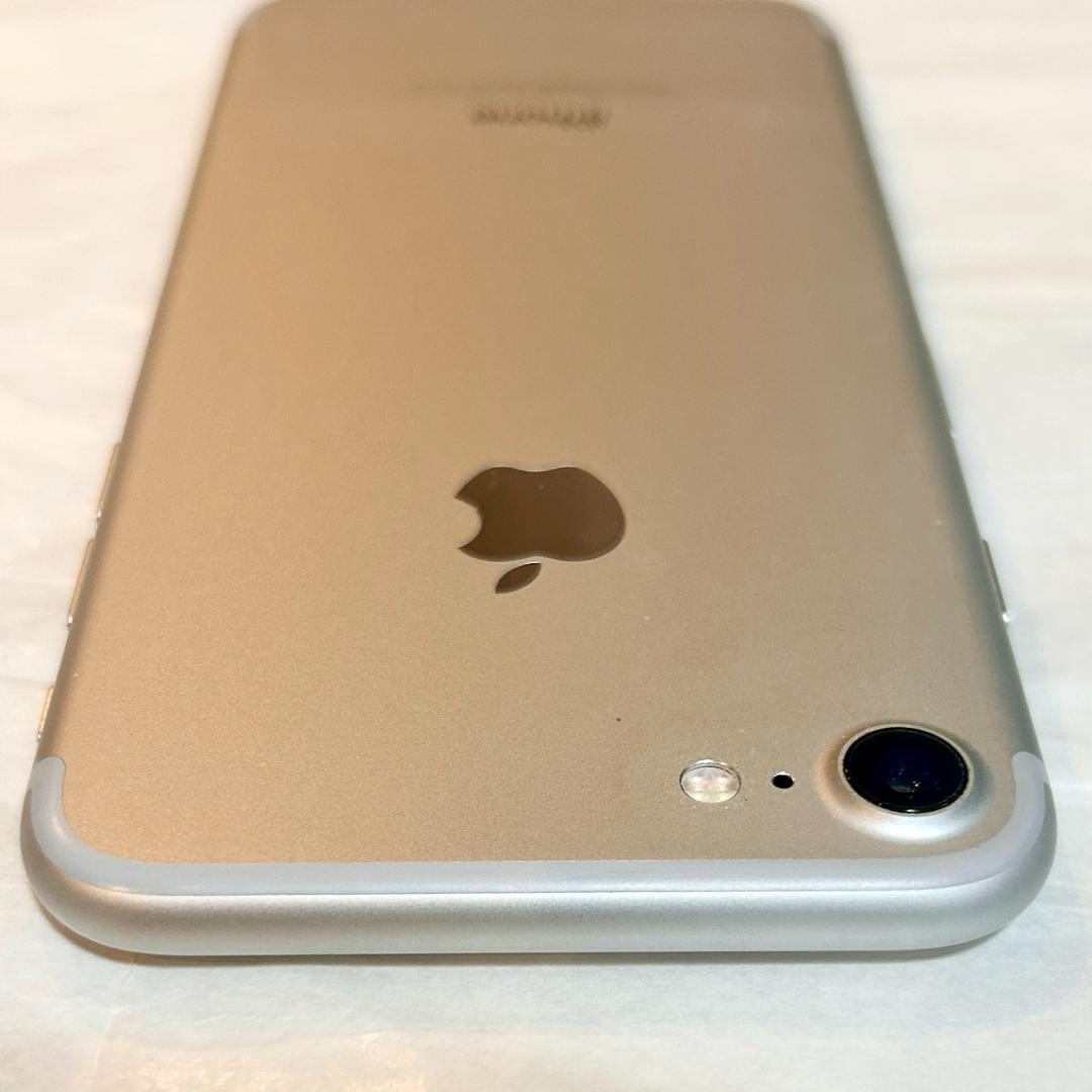 Apple iPhone 7 シルバー 32G