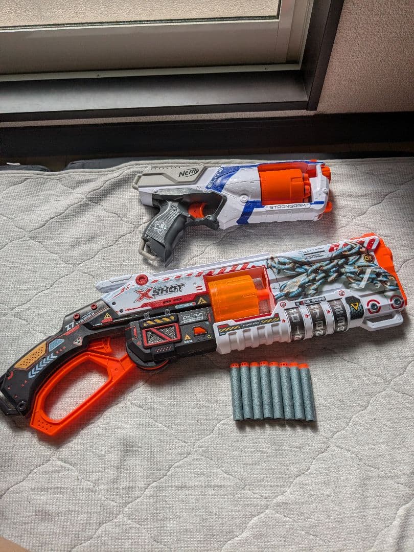 NERF トイガン 青/オレンジ ダーツ付き