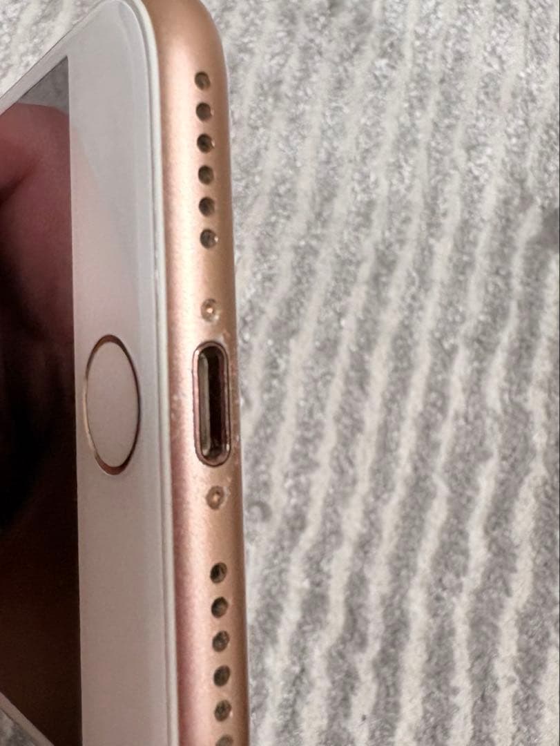iPhone8 64GBゴールド SIMフリー バッテリー87% 箱・付属品付き