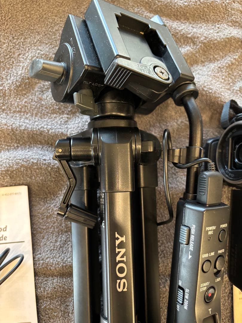 SONY ビデオカメラ　ケース　三脚