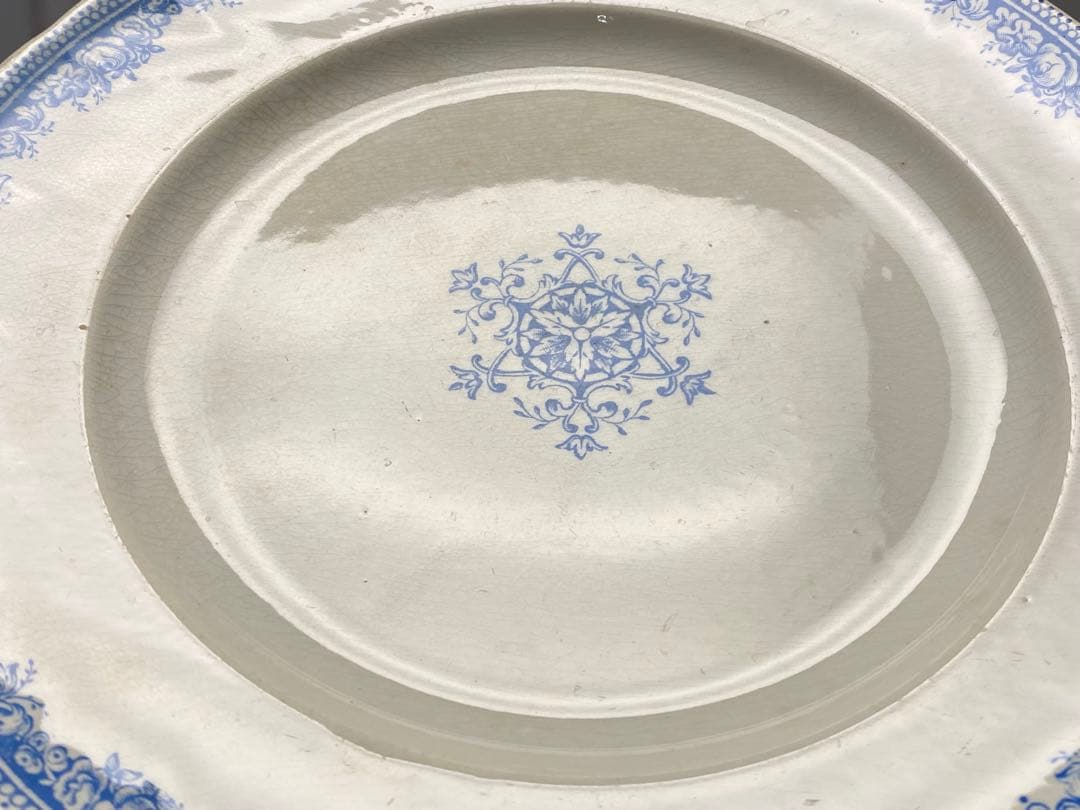 フランス JULES VIEILLARD « GUIRLANDE » メインお皿