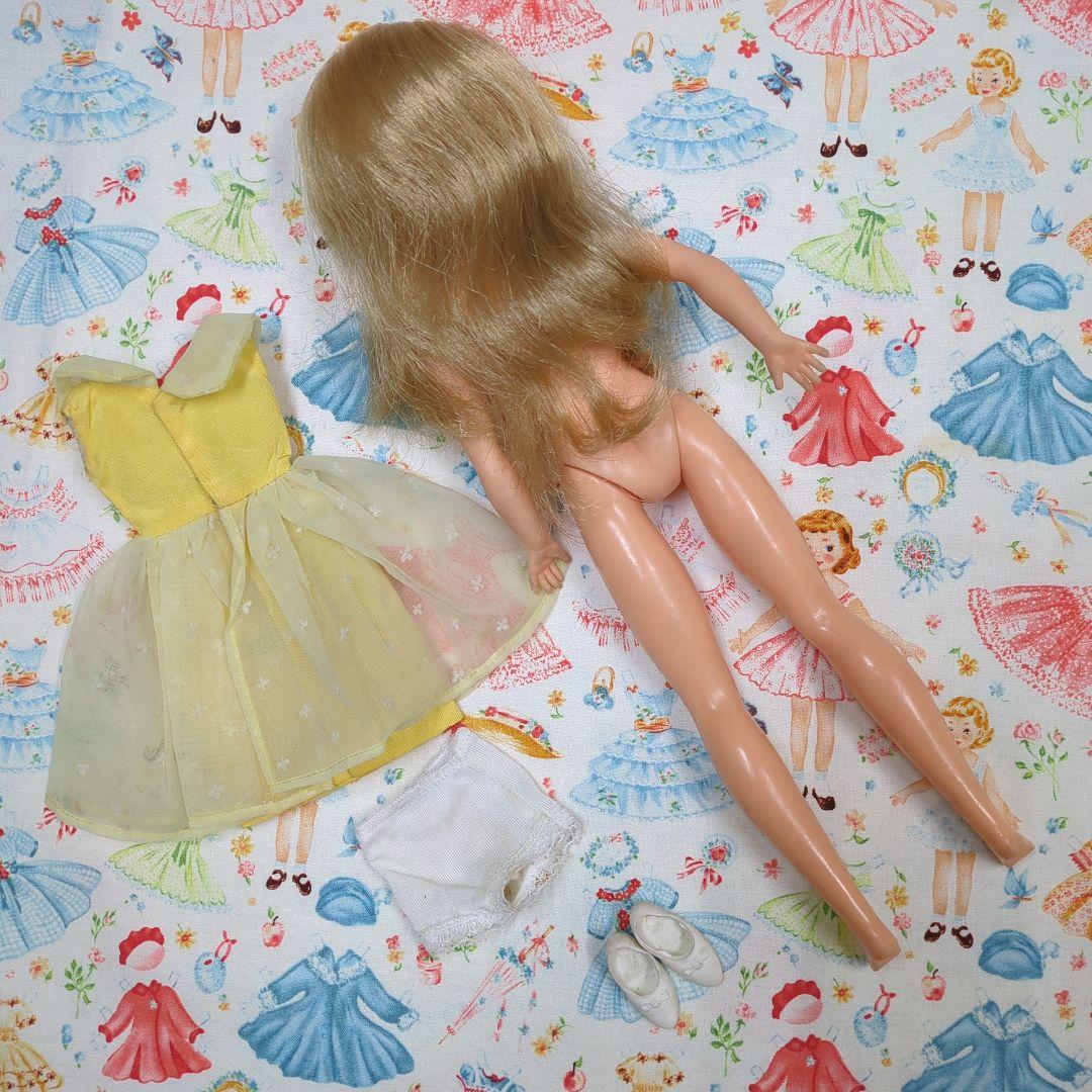 ロングヘアーのタミーちゃんお人形&オリジナルお洋服「オーバースカート」